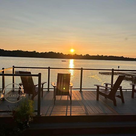 Merland Park Minnow Motel بيكتون المظهر الخارجي الصورة